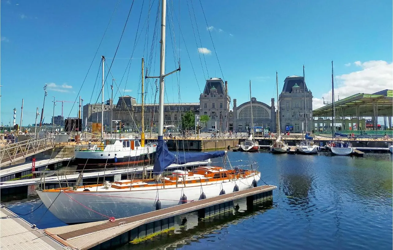 Amazing Apartment In Oostende With Wifi 0*,